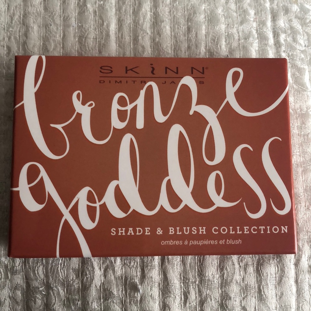 Skinn Dimitri James Bronze Goddess shade & blush